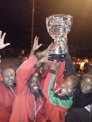 Voetbal elftal van Kwale Girls kampioen van Kenia en Oost-en Centraal Afrika!